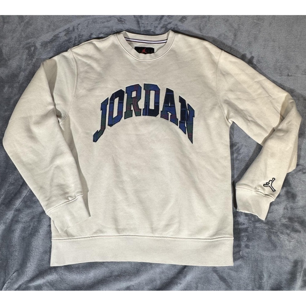 Jordan Sweatshirt Mens Small Tan Plaid Logo Crewneck Pullover Jumpman Fleece